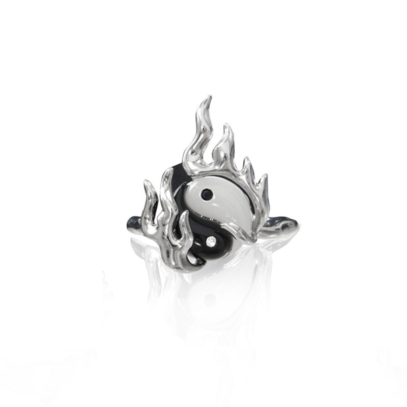 The new Taiji-style Chinese trend drip glaze ring exudes a high-end feminine charm. It features a niche design with a neutral style and an ins personality, making it cool and trendy Item Picture