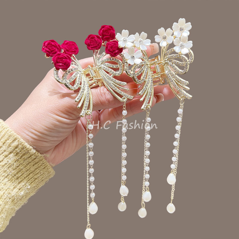 High appearance level rose tassel butterfly grab clip, half-tied hair clip at the back of the Internet celebrity's head, elegant and stylish shark clip headwear Specification drawing