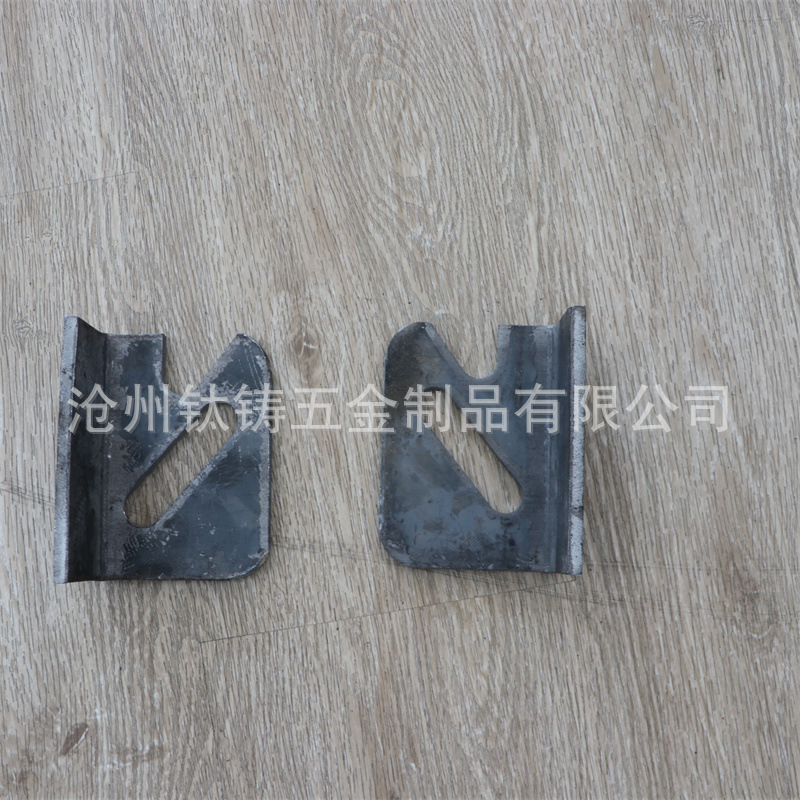 Small workstation tools, automotive material rack workstation tools, Changan Ford Seres tooling vehicle towing hooks, drag hooks Application Scenario