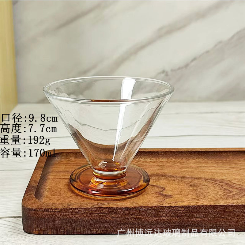 High appearance level, niche design, iced Americano cup, glass cup, French vintage champagne cup, tall ice cream cup Application Scenario