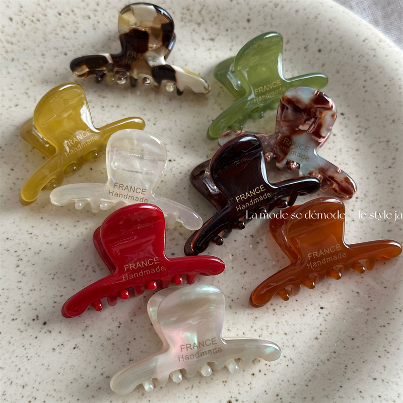 French gold label small acetic acid exquisite grabber, cute and youthful semi-tied hair clip, girlish hair clip and hair accessory new style full figure