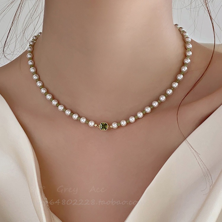 Shi Family Pearl necklace, olive green crystal pendant, collarbone chain, niche and light luxury bejeweled necklace, gift for best friend's collar Specification drawing
