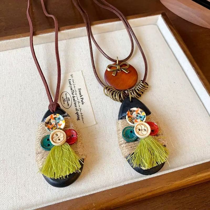 Bohemian-style retro button water drop pendant necklace for women, 2024 new ethnic style long sweater chain necklace Specification drawing