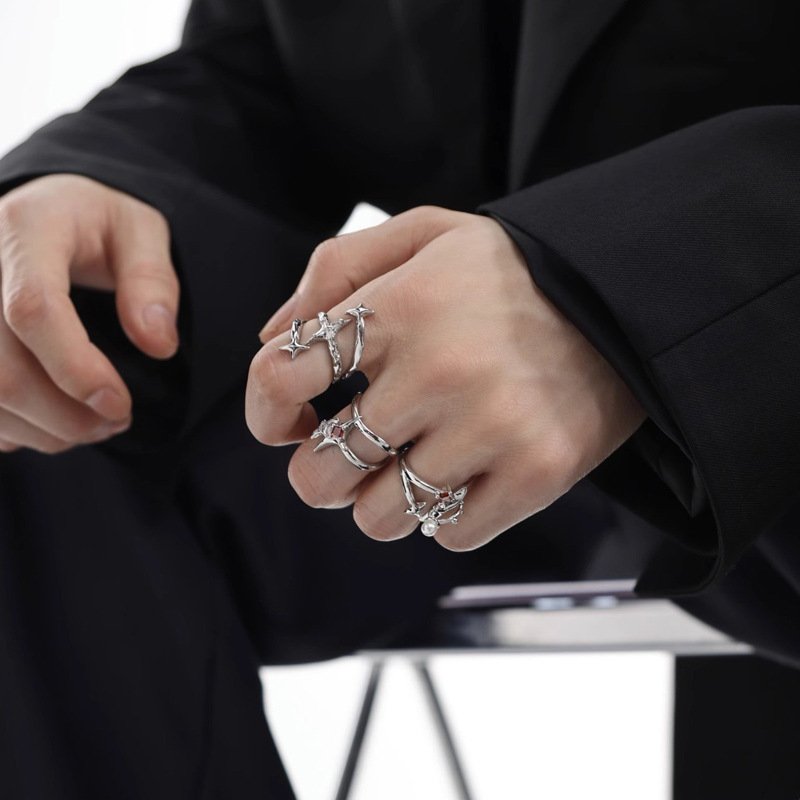 Irregular double-layer hollowed-out starburst opening ring, gender-neutral punk, cool, high-end, personalized and fashionable food ring Specification drawing
