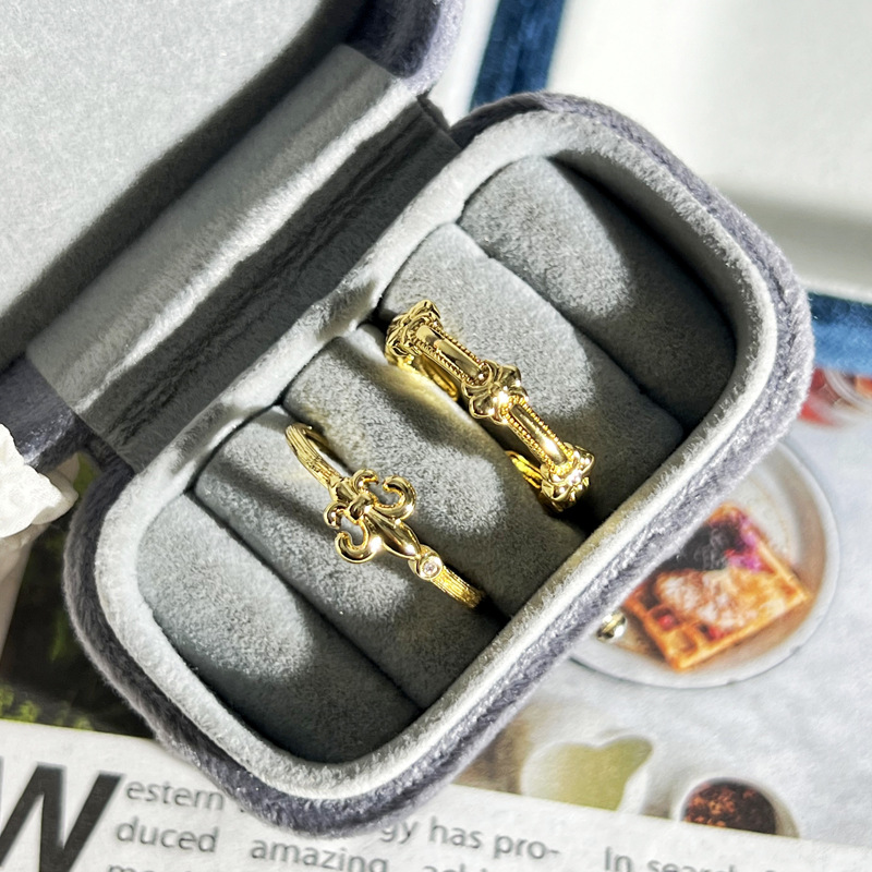 Iris flower high-end plain ring open ring for women, simple, light luxury, niche design, versatile and exquisite couple ring details Picture