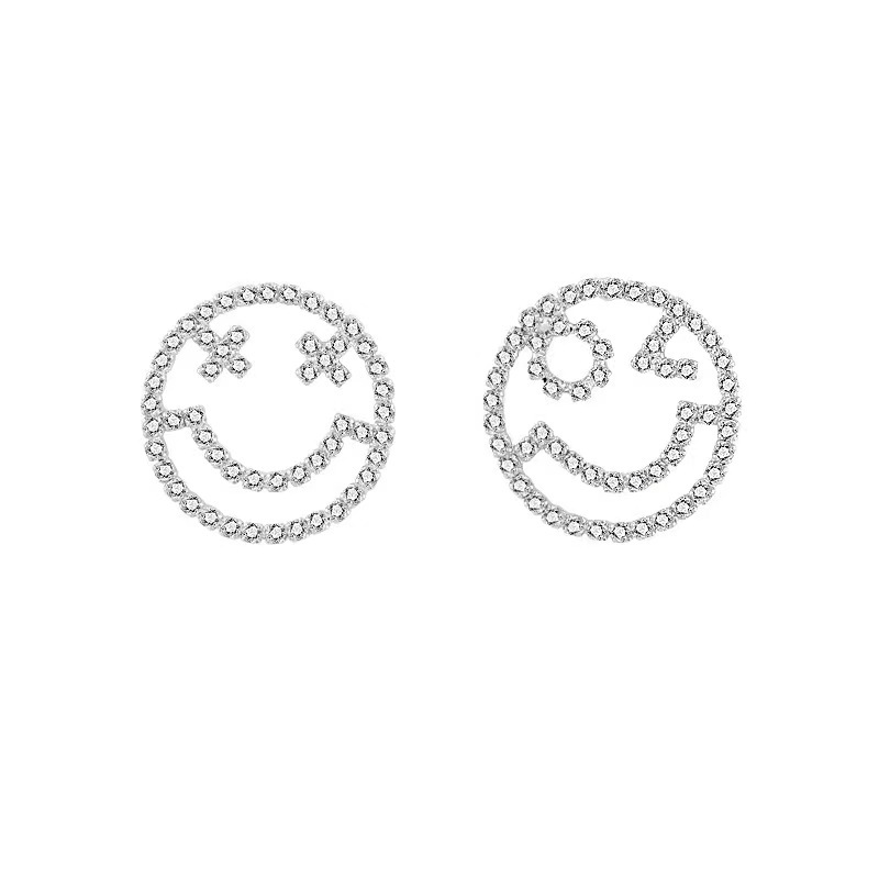 Fashionable and versatile, sparkling diamond micro-set smiling face stud earrings for women, light luxury, niche style, individual design sense, simple earrings Item Picture