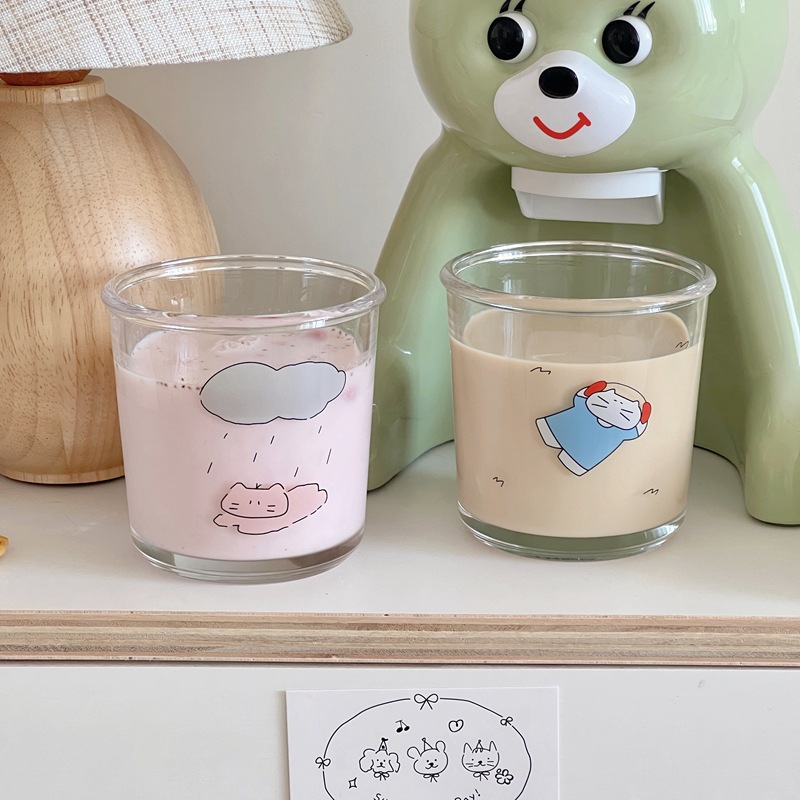 Couple's InS-style glass cold brew cups, coffee cups, creative cartoon water cups, glass cups, large-capacity drinking cups full figure