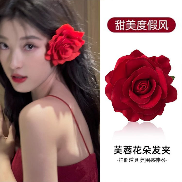 Red retro rose claw headpiece, big red flower hairpin, artificial flower clip, hairpin, artificial flower hair accessory full figure