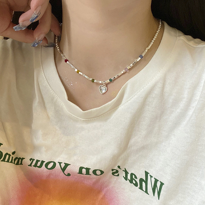 A few pieces of broken silver necklace for women, 2023 new style geometric irregular spliced heart-shaped collarbone chain, a popular neckchain accessory full figure