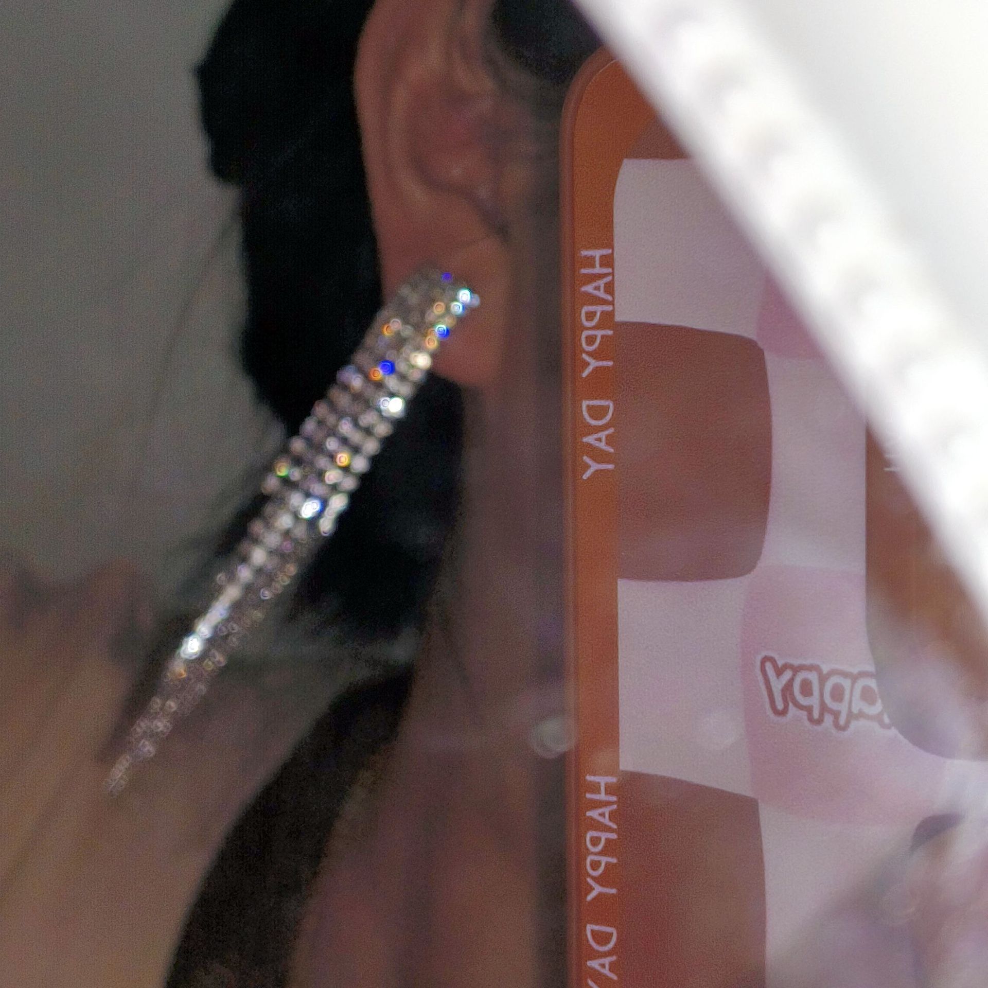 Light luxury and high-end, full-diamond long tassel earrings, new style in 2025, trendy, exaggerated, round face slimming, stud earrings for women details Picture