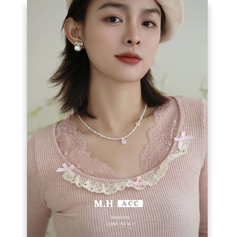 New light luxury vacation style pink cube sugar zircon necklace for women, ins fashion, elegant and high-end pearl collarbone chain full figure