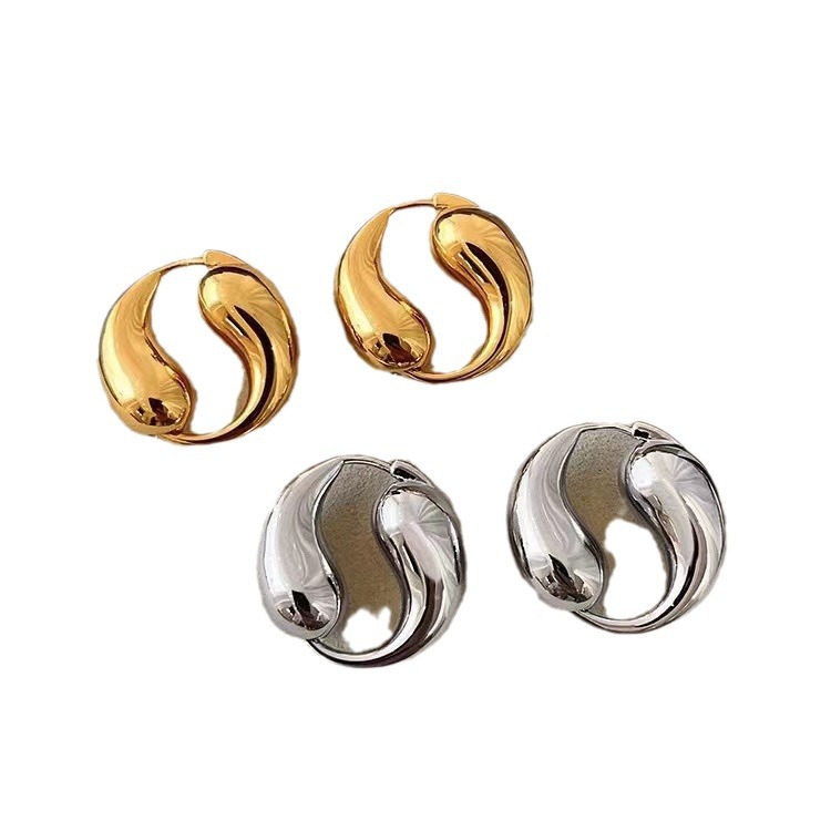 Metal teardrop ear rings 2025 new bestseller design earrings, light luxury and high-end style, unique European and American style ear buckles Item Picture