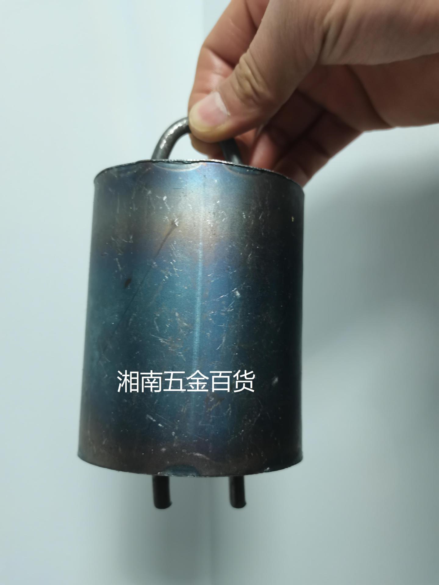 The cow bell is extremely loud, the sheep bell is particularly loud, the iron bell around the neck is forged and thickened to prevent getting lost, and the cow and sheep bells are hung full figure