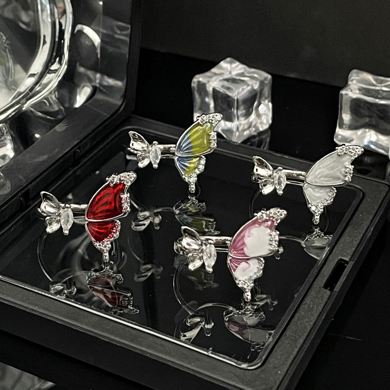 A new French sweet and cool butterfly drip glaze open ring for women's ins, with a cold style, light luxury and high-end elegance, is a sophisticated index ring Specification drawing