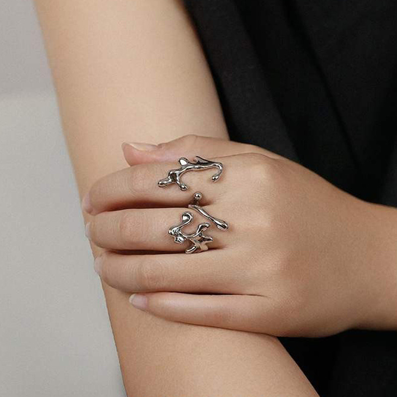 Fashionable geometric irregular ring for women, unique and creative design sense, simple, sweet and cool open ring index finger ring full figure