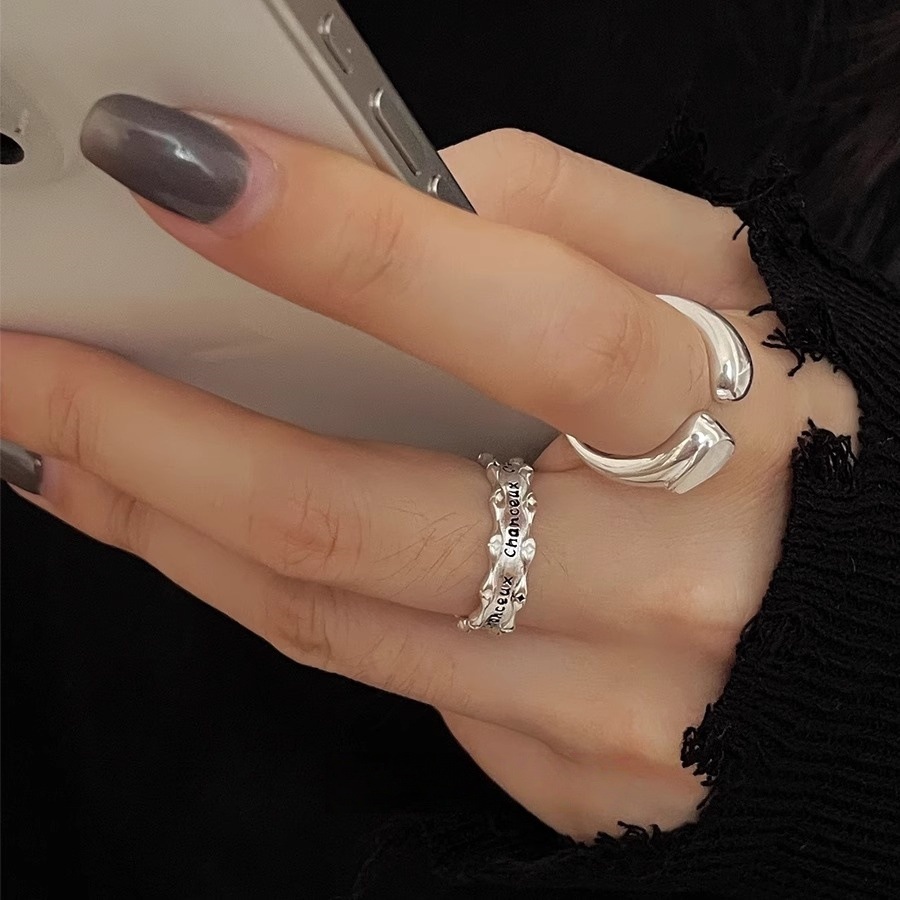 High-end, trendy and cool letter ring, women's light luxury and versatile index finger ring, niche design shell water drop opening ring Application Scenario