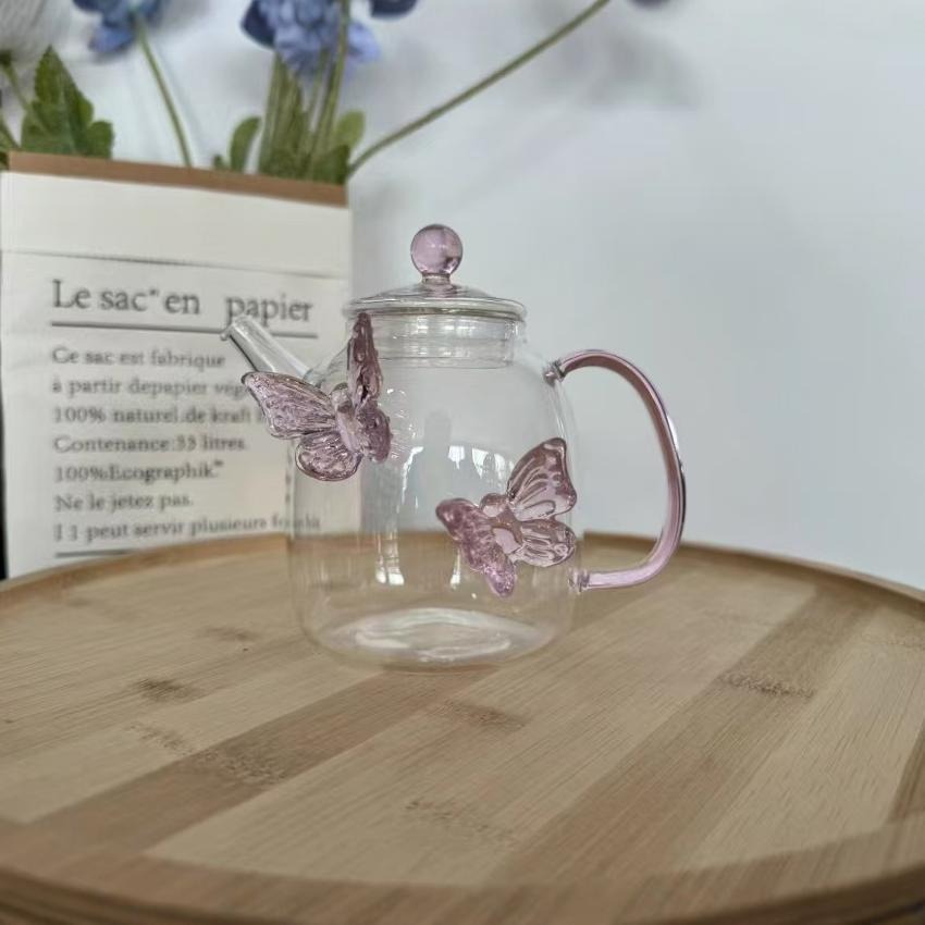 "Teenage Heart Butterfly Teapot, high borosilicate heat-resistant glass cup, Fairy style tea set, high-temperature resistant brewing teapot, creative design. Application Scenario