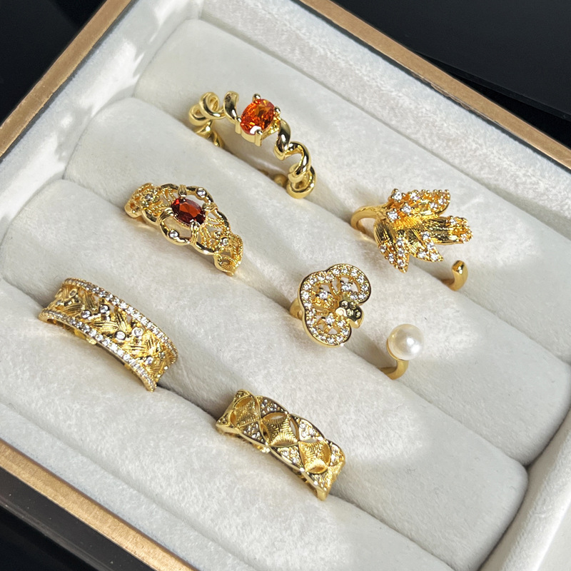 This is a delicate and retro open-top ring with a touch of wheat ears in the court style. It features a unique design for women with a pearl hollowed-out stacked ring Application Scenario