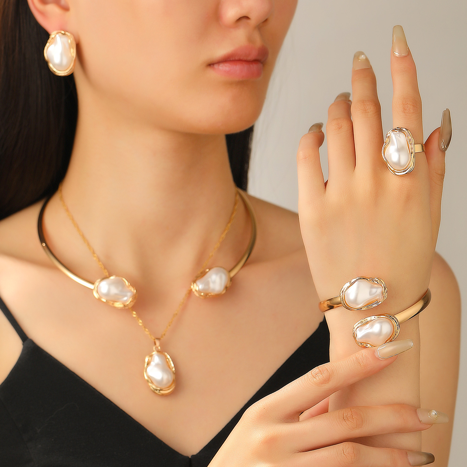 European and American cross-border Baroque irregular-shaped pearl set jewelry, women's high-end necklace, stud earrings, ring, bracelet and collar full figure