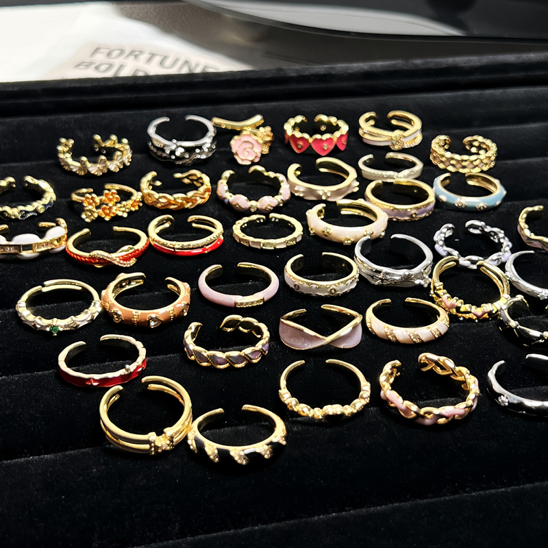 Sweet and cool, niche design sense enamel drop glaze, fashionable and individual open ring, retro, exquisite and versatile ring accessory for women Specification drawing