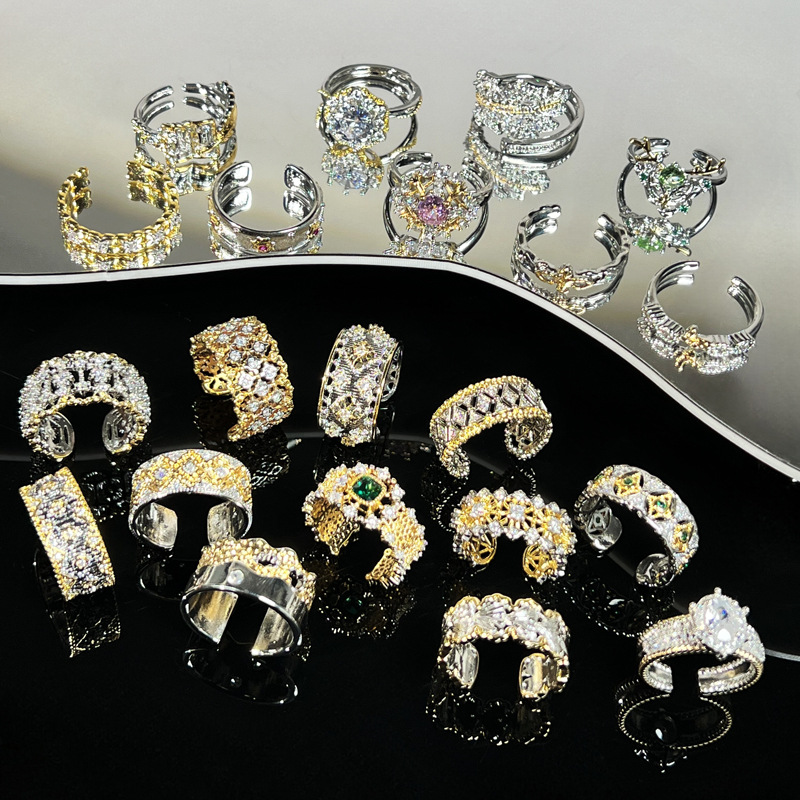 A mid-style lace hollowed-out two-color open ring for women, exuding a sense of light luxury and high-end sophistication, with a luxurious and elegant touch and a niche design full figure