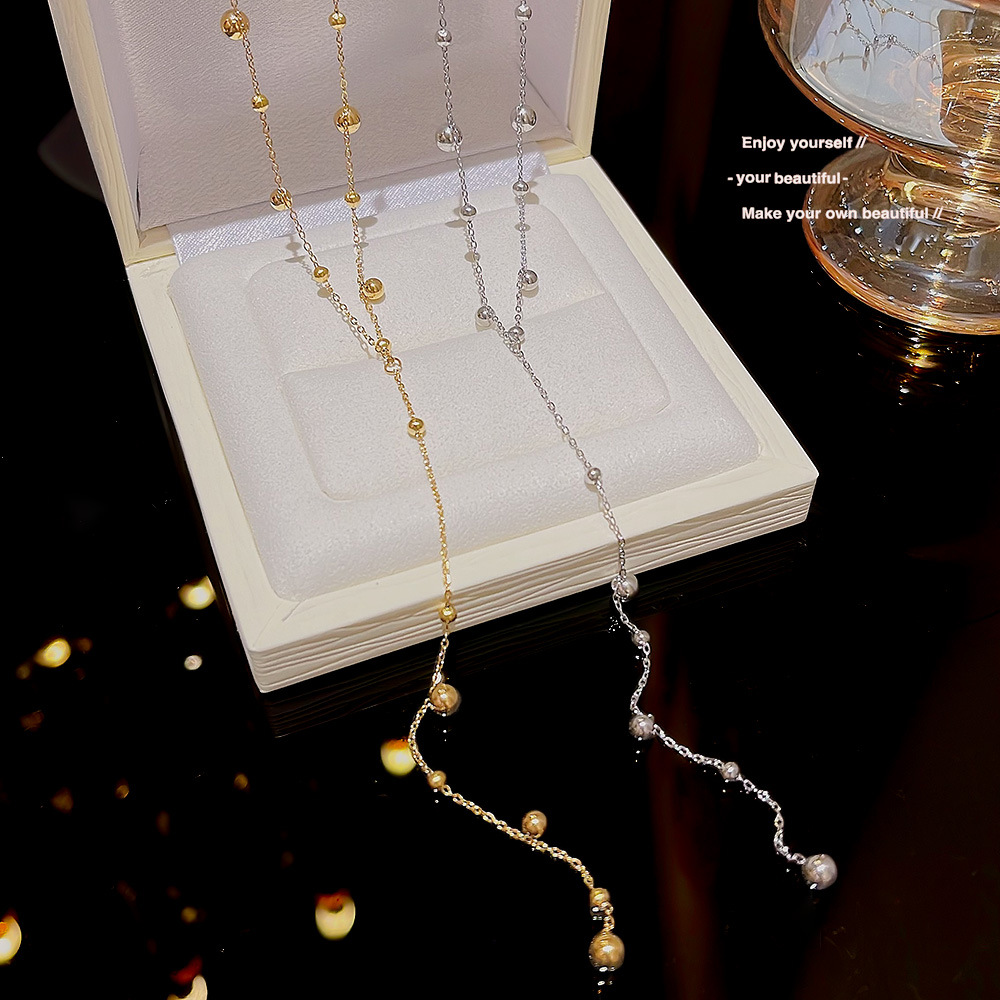 A high-end and elegant starry sky pearl tassel necklace for women on Instagram, a cold style collarbone chain, a versatile long sweater chain details Picture