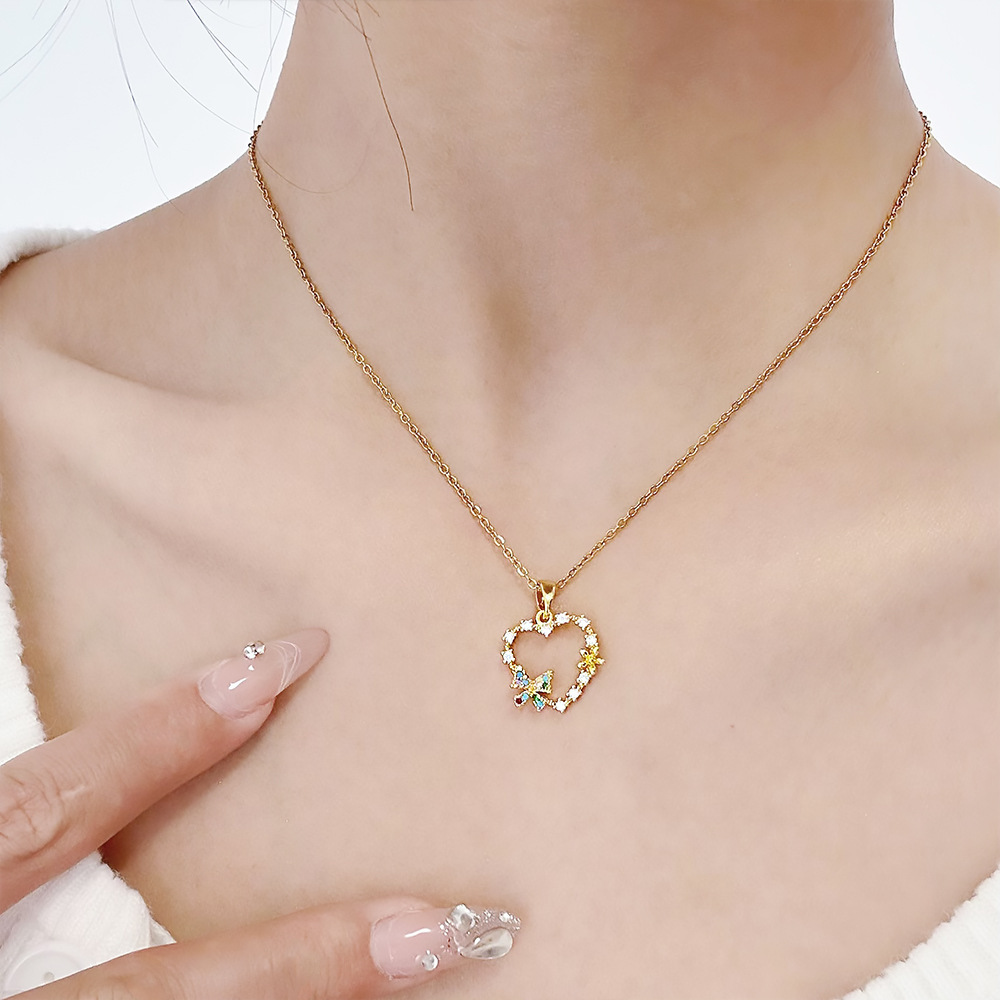 Titanium steel necklace, little champs-style heart-shaped flower collarbone chain, French court elegance, summer fresh and light forest-themed necklace Specification drawing