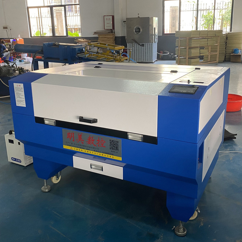 Desktop laser engraving machine, CNC engraving machine for handicrafts, automatic laser engraving machine for marble and leather details Picture