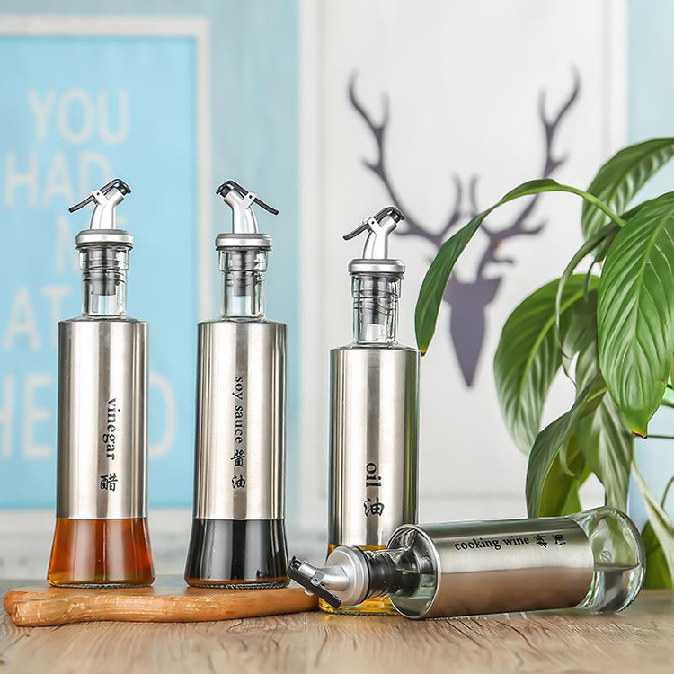 Kitchenware oil bottles, oil jugs, stainless steel seasoning jars, kitchen soy sauce, vinegar, cooking wine, seasoning bottles Specification drawing