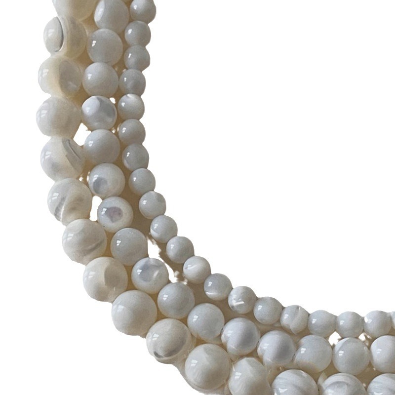 A light luxury horseshoe shell beaded necklace for women, a French retro, elegant and versatile necklace and collarbone chain Item Picture