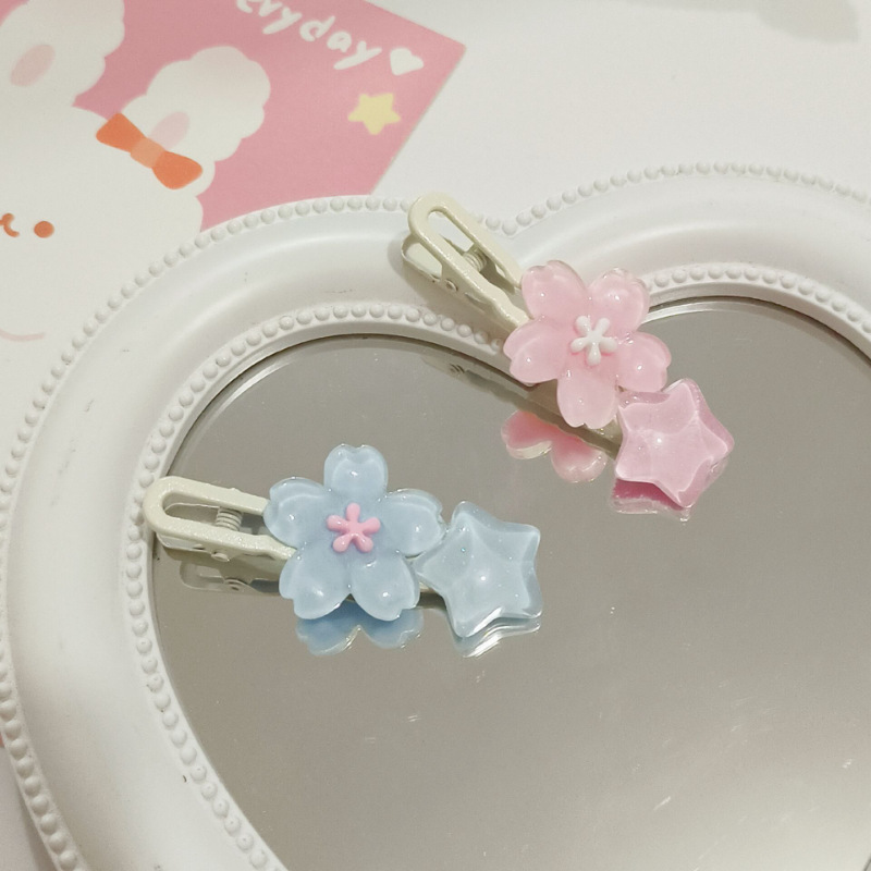 Sweet jelly cherry blossom hair clips, duckbill clips, girlish bangs clips, versatile student pink star hair accessories wholesale details Picture