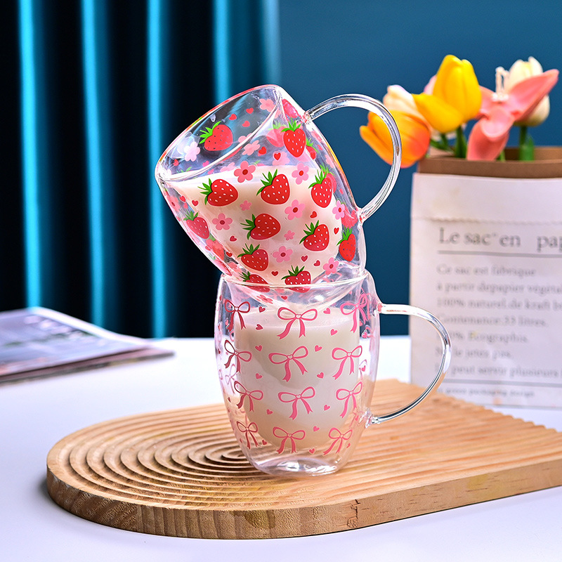 Large-capacity high borosilicate double-layer glass cups, high appearance level souvenir coffee cups, high borosilicate simple cups, mugs Application Scenario