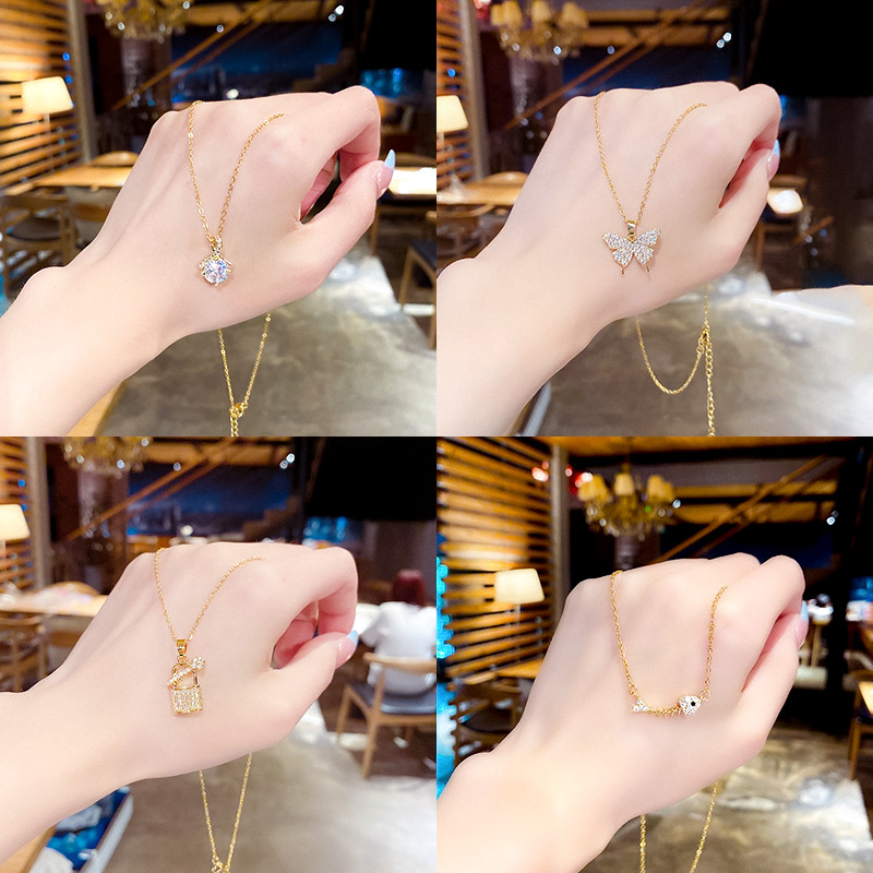 Wholesale of Japanese and Korean light luxury titanium steel necklaces, women's simple and niche design sense collarbone chain, 2022 new style versatile neck chain full figure