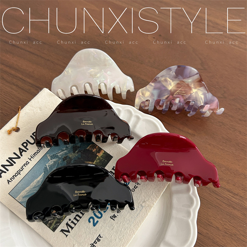 Korean retro acetate gripper, medium-sized iriered shell, high-end shark clip, children's back head hair clip and hair accessory Specification drawing
