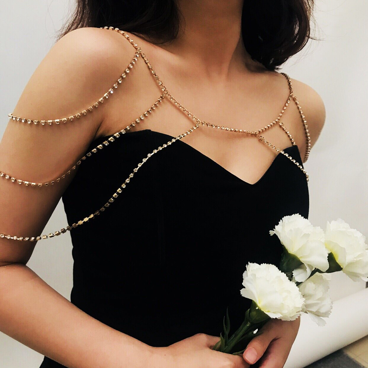 European and American cross-border accessories, sexy tassels, multi-layer tassels, bride's dress accessories, body chains, exaggerated personality, shawl chains full figure