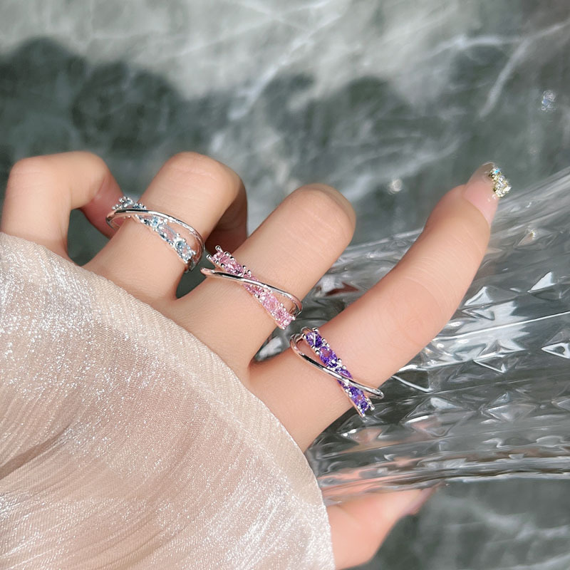 The Star River Trajectory pink and purple diamond cross-encircled simple and unique open ring with a feminine charm, sweet and cool, and a niche design full figure