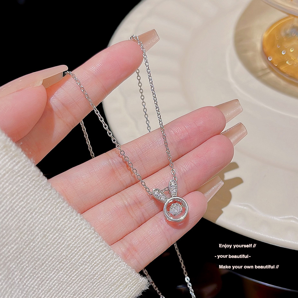 A cute and lively student rabbit necklace, a unique Korean version of a girl's heart pendant, and a stylish titanium steel collarbone necklace accessory Specification drawing