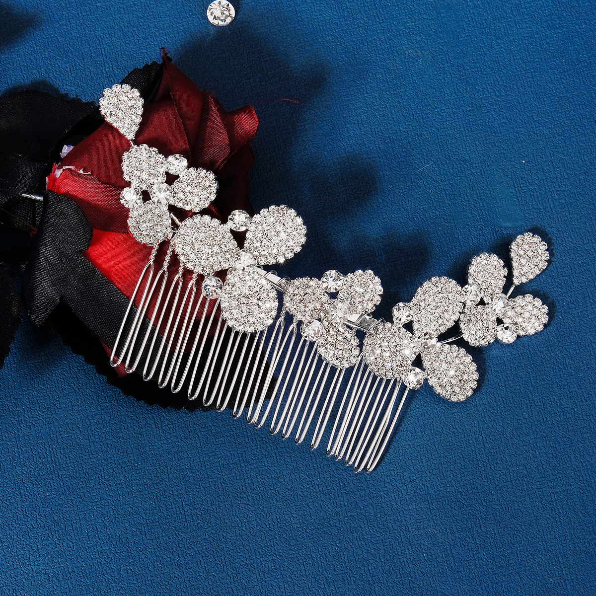 Korean version bridal hair accessory, floral butterfly comb, wedding dress, evening gown, updo headwear, versatile for daily use, alloy water diamond comb Specification drawing