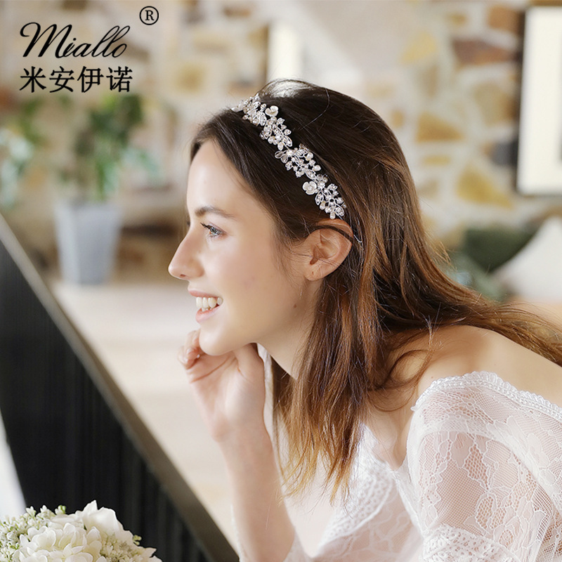 Wholesale of new European and American bride headwear, versatile alloy crystal hair bands and headbands, exquisite leaf and flower bride headbands full figure