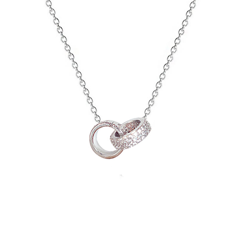 New concentric ring necklace, sweet and cool style, simple and light luxury, niche design sense, best-selling collarbone chain titanium steel jewelry wholesale Item Picture