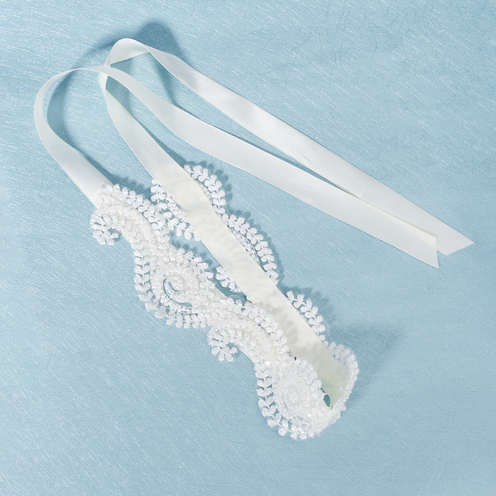 Korean-style bride's hair accessory, fabric lace headband, super fairy-like satin headband, retro wedding dress photo accessory headband Application Scenario