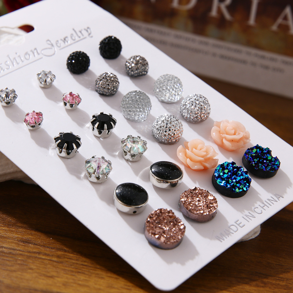 New cross-border ear stud set accessories: Rose crystal ball earrings, heart-shaped personalized ear stud set, 12 pairs set full figure