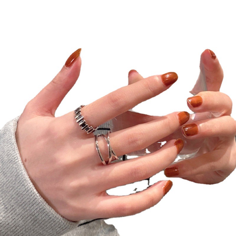 Sweet and cool style, aged and retro lines, simple open ring, women's niche cold style, high-end sense, fashionable and individual ring Item Picture
