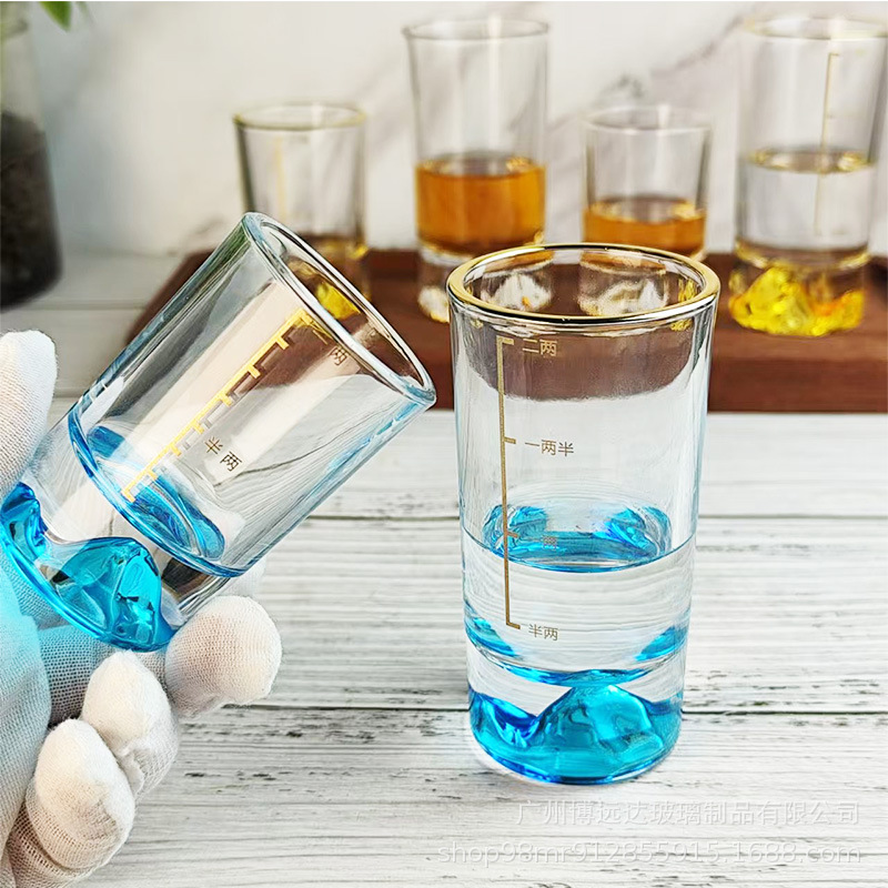 A 2-liang white spirit cup with a scale, a 2-liang spirits cup, a creative glass small Fuji Mountain bottom thickened small wine glass, a one-mouth cup details Picture