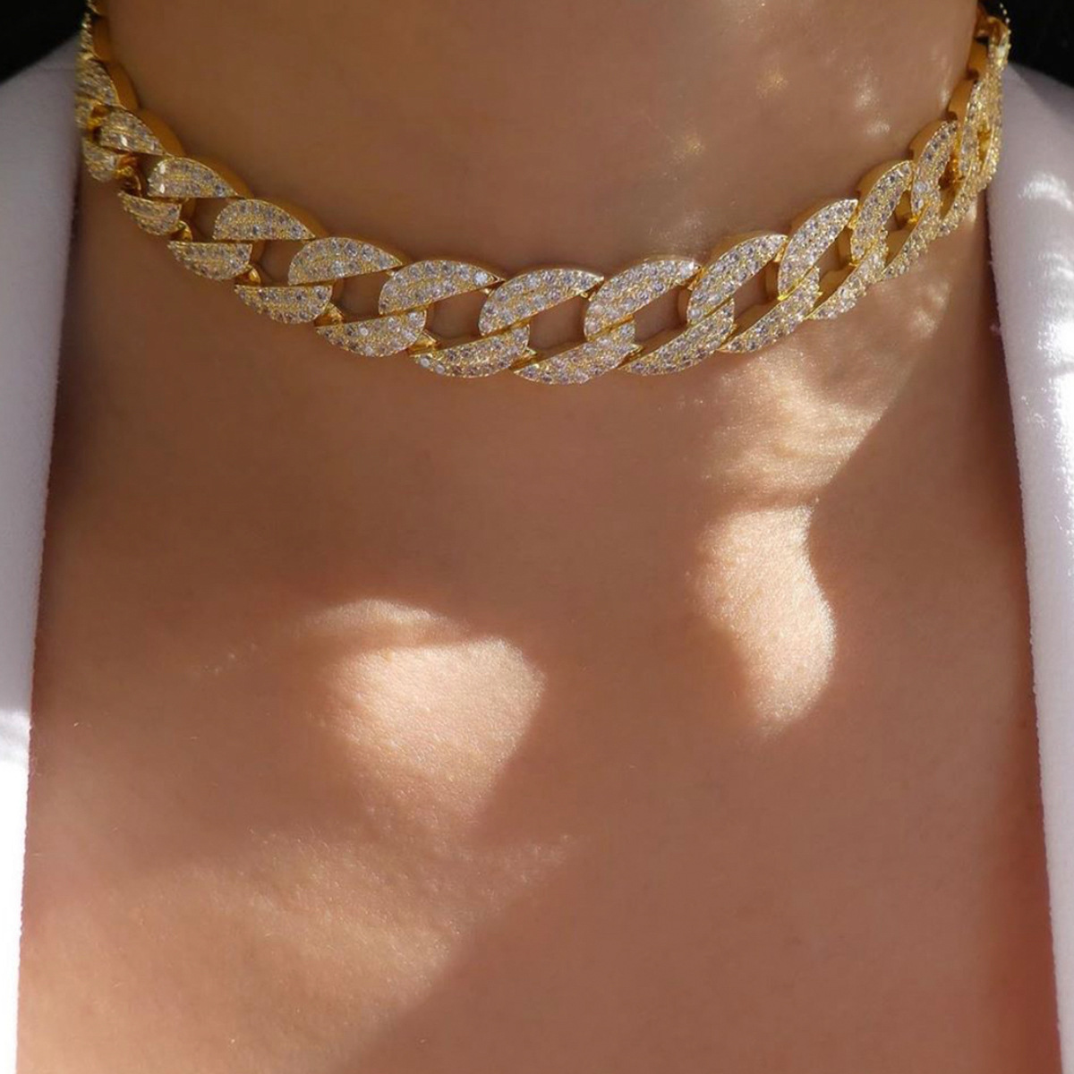 European and American cross-border jewelry: simple and versatile punk micro-inlaid necklace, female personality chain, full diamond hip-hop trendsetter necklace full figure