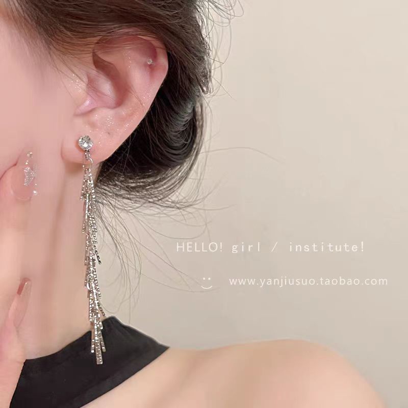 Wheat ear tassel earrings 2025 New autumn and winter style, exquisite and fashionable design, delicate and unique, versatile earrings details Picture
