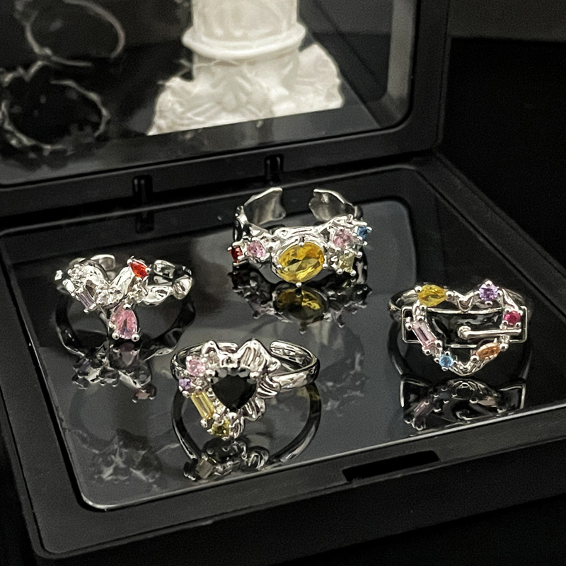 Irregular heart-shaped colored diamond fashionable open ring, feminine charm, niche design sense, light luxury, sweet and cool, versatile food ring full figure