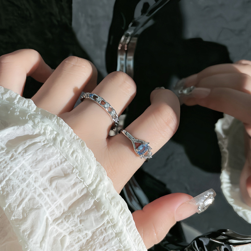 A unique blue zircon eye opening ring with a light luxury and niche design sense, a sophisticated and fashionable ring with a cold and elegant style for women details Picture