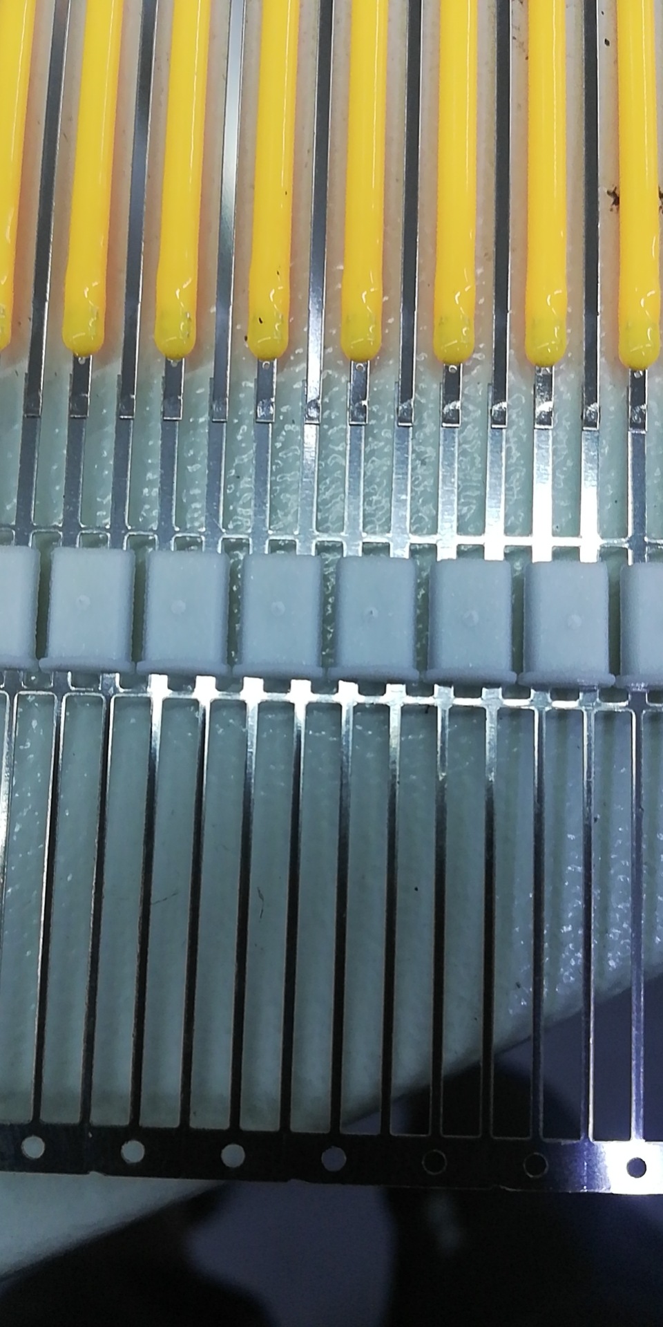 Electronic light-emitting tube electronic pin tin-plated iron sheet automatic spot welding machine, crystal source welding equipment, automatic soldering machine Specification drawing