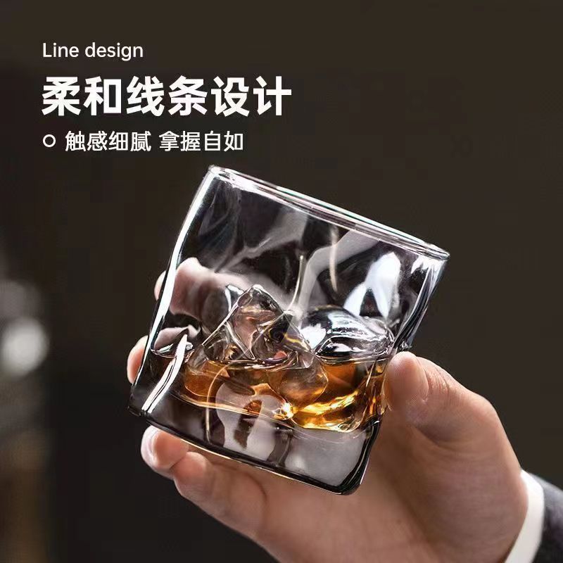 Glass cups, household high-appearance-level water cups, creative Ins-style twisty cups, glass cups as souvenirs wholesale Specification drawing